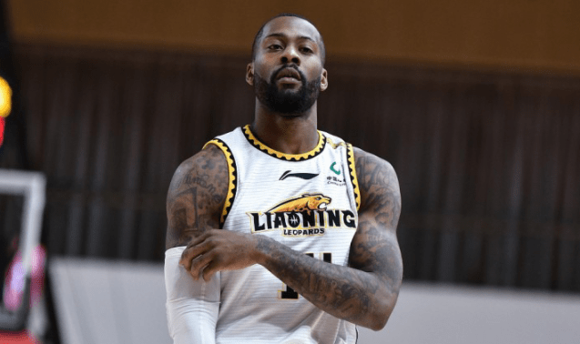 辽篮新援西蒙斯,篮球新篇章的期待与实力并存